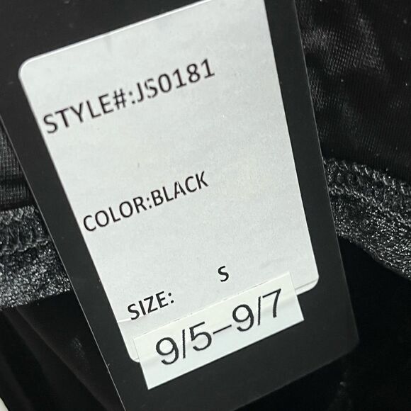 Kaylee Kollection Black Velour Strapless Crop Top, Size S, NWT - Picture 4 of 7